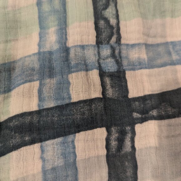 aden + anais Muslin Baby Swaddle Blanket (set of 2) - Picture 4 of 5